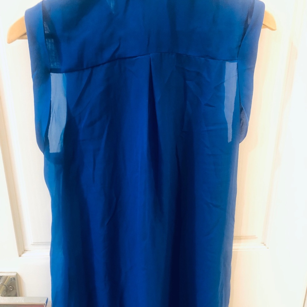 Royal Blue Sleeveless Tunic. Pardon the wrinkles